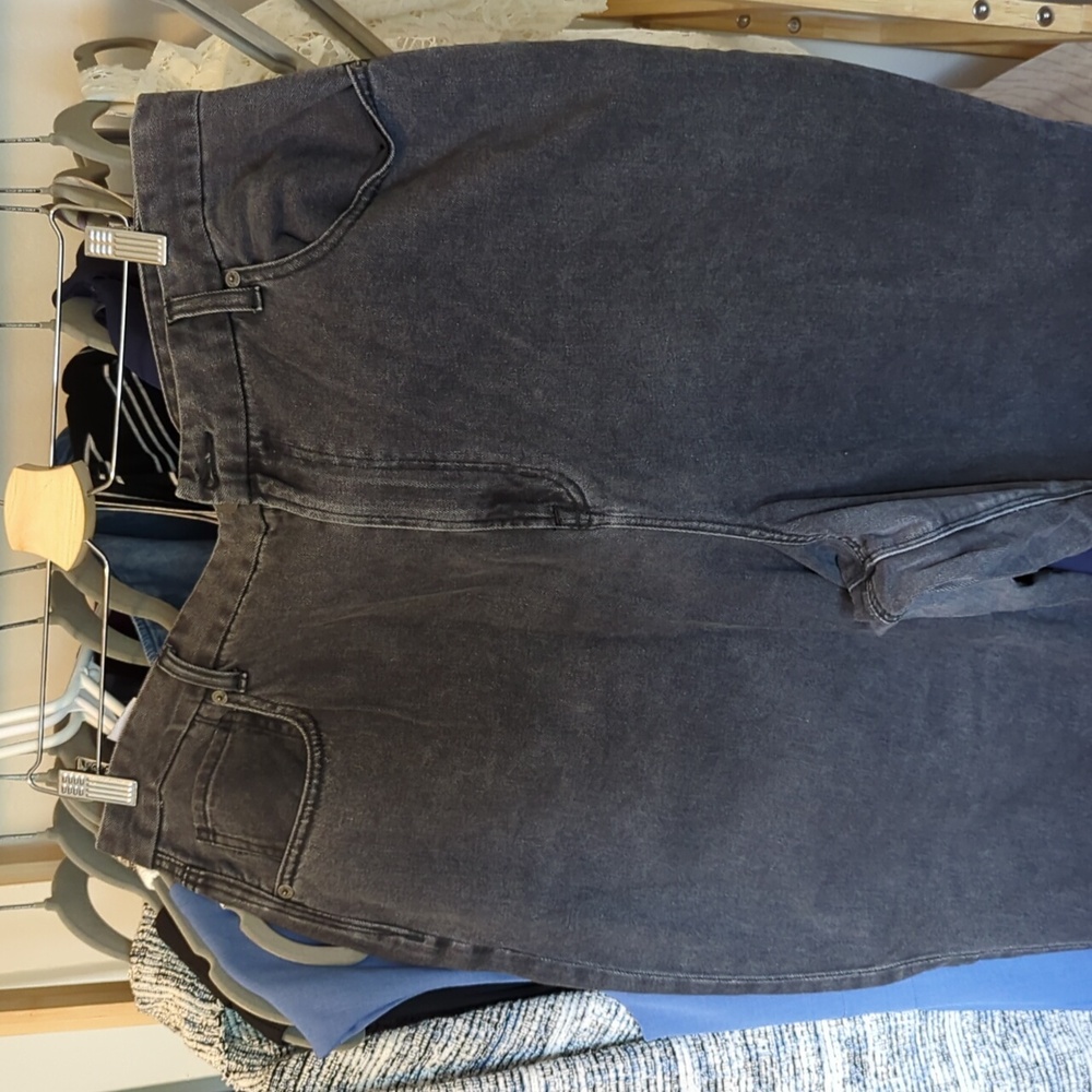 AE size 20 jeans